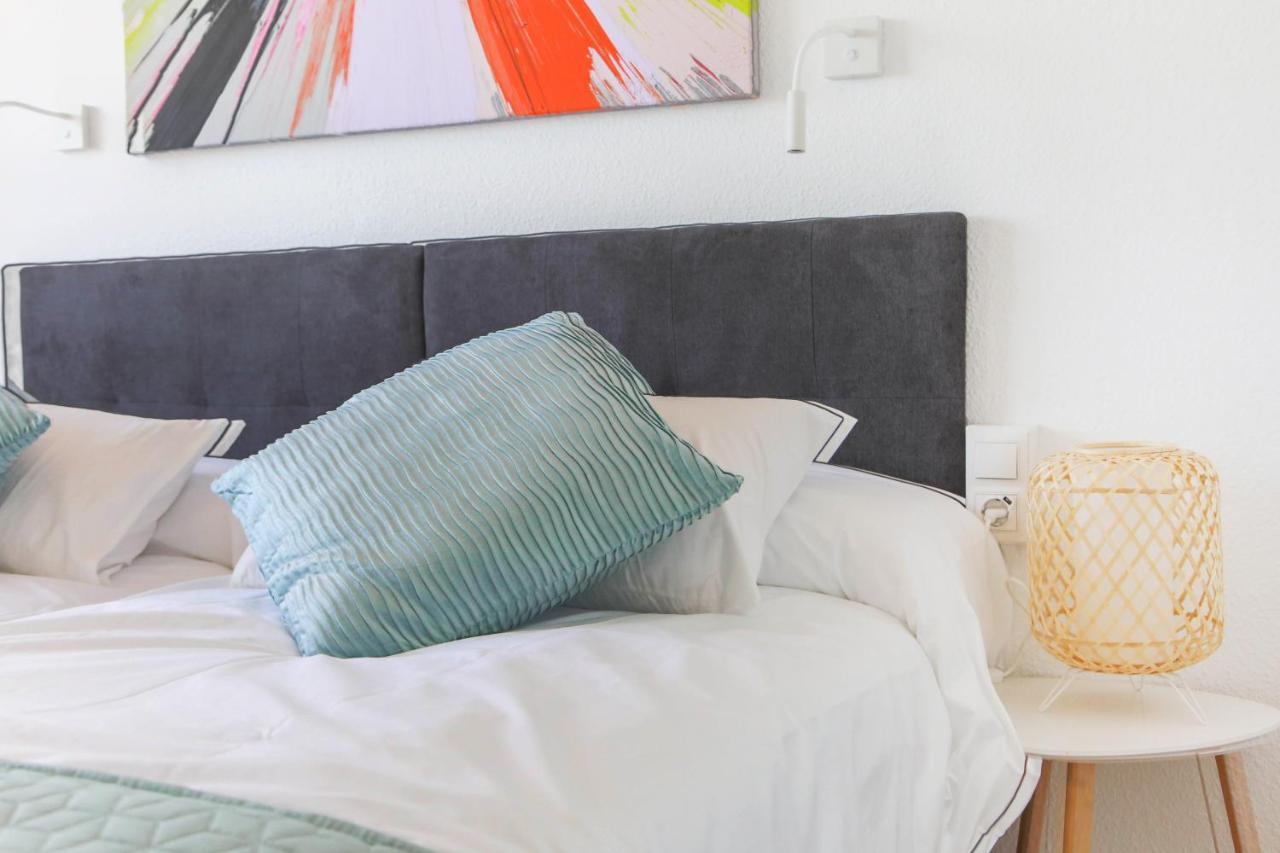Apartment Oleholidays Romana Playa 336 Vistas Al Mar Marbella